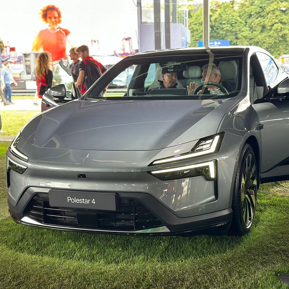 SC_Leasing's tweet photo. Some stunning cars down at Goodwood Festival of Speed 😎
Anyone else get down there?
#goodwood #goodwood2024 #goodwoodfos #festical #festivalofspeed https://t.co/gILv3cy8yz