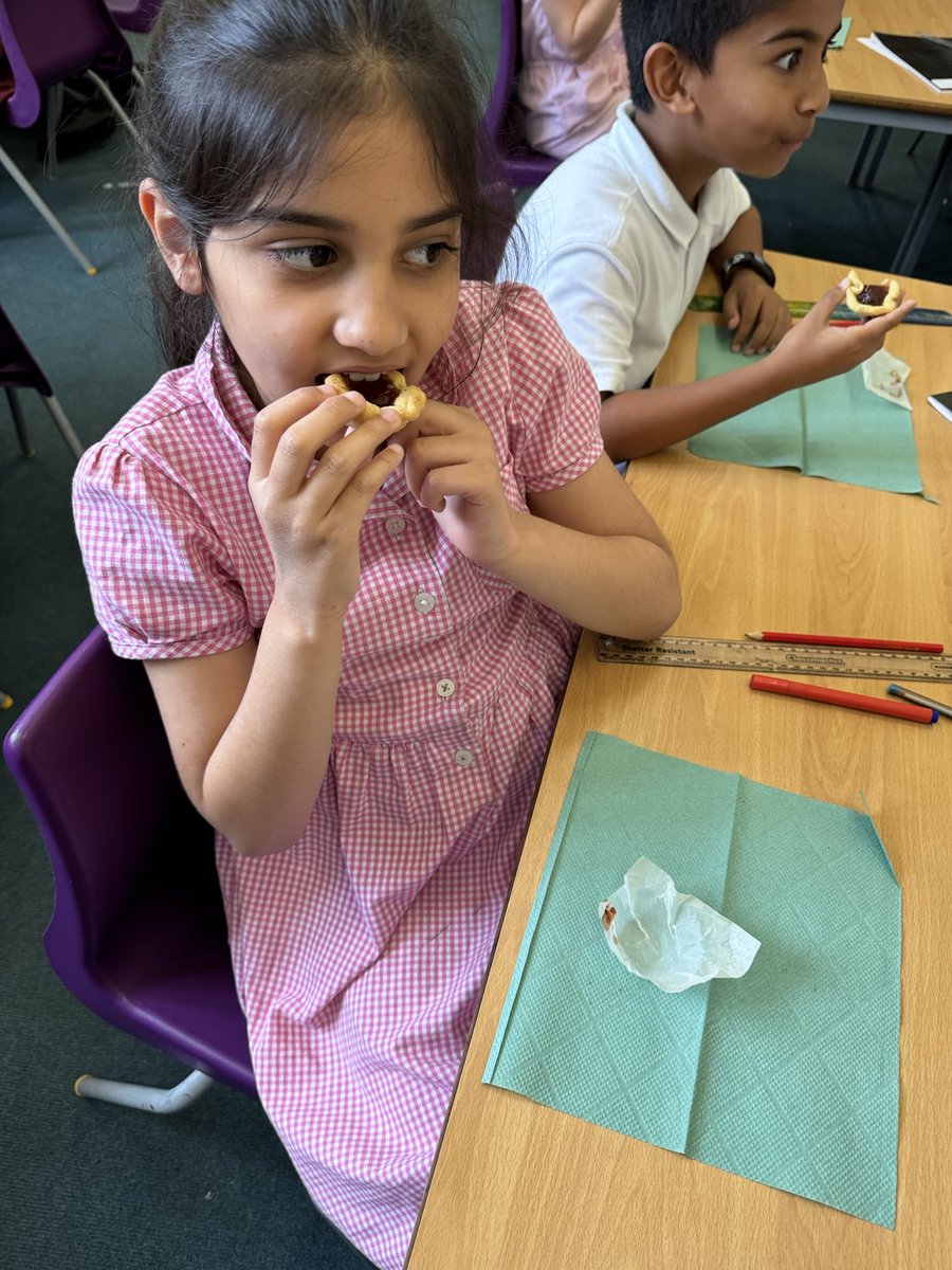 MrsTaylorBH's tweet photo. Our favourite part of our #BusheyHeathDT cooking day was eating the tarts - very positive feedback from all! ⁦@MrMoodyBH⁩ ⁦@busheyheathjm⁩ https://t.co/wAMTqLiKIE