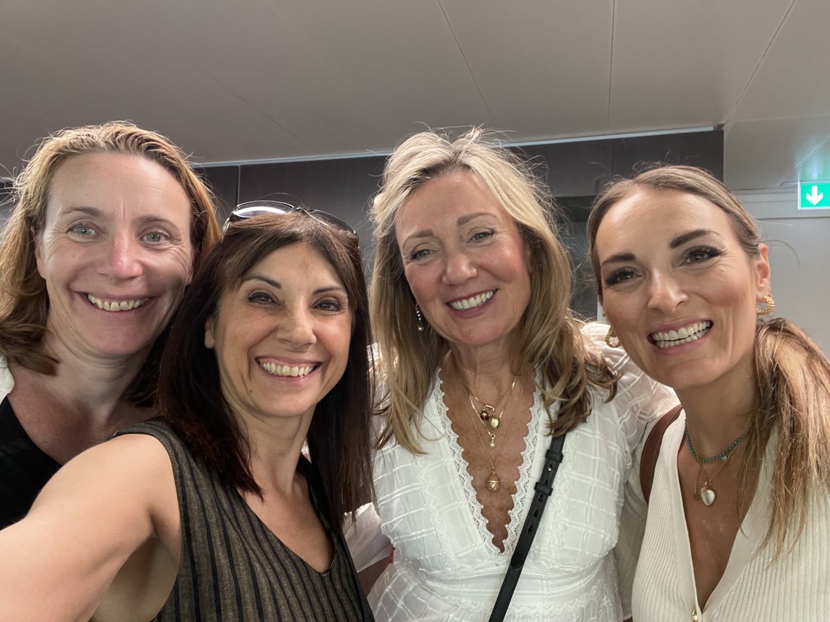 Four of the five members of the FESN Management Committee are in Vienne (Austria). 🇦🇹