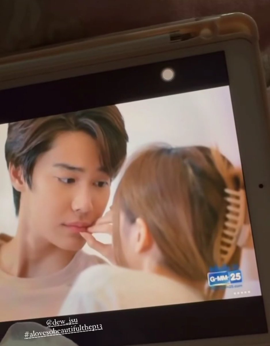 duiteyy's tweet image. Your favorite scenes ?? 🥹🥹

#primiily #dew_jsu 
#ALoveSoBeautifulTHEP13