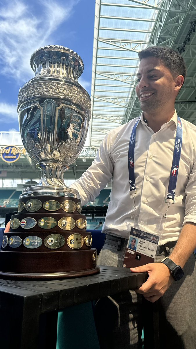 No lo olviden, Colombia hizo 5 goles de cabeza en la copa. 

<a href="/gastonedul/">Gastón Edul</a> 🐐