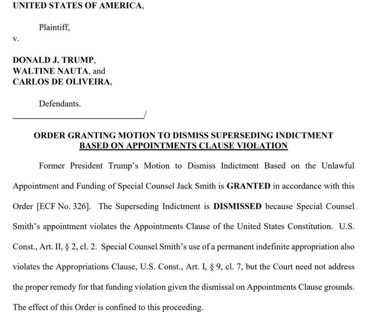 ConservBrief's tweet image. BREAKING - TRUMP CASE DISMISSED!!

Judge Aileen Cannon has DISMISSED the 'Classified Docs' Case against Donald Trump, citing the unlawful appointment of Special Counsel Jack Smith!

This is a developing story.

#ClassifiedDocs #AileenCannon #JackSmith #PresidentTrump