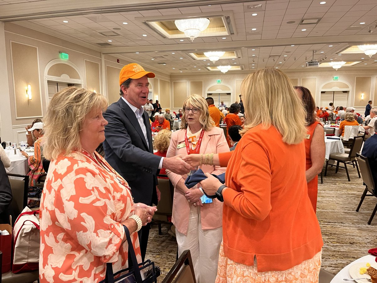 BillHagertyTN's tweet photo. Pleased to welcome Tennessee’s RNC delegates to Milwaukee. Today is ORANGE day for the Tennessee delegation.

It’s a color the Volunteer State wears well! https://t.co/CrOHysALiA