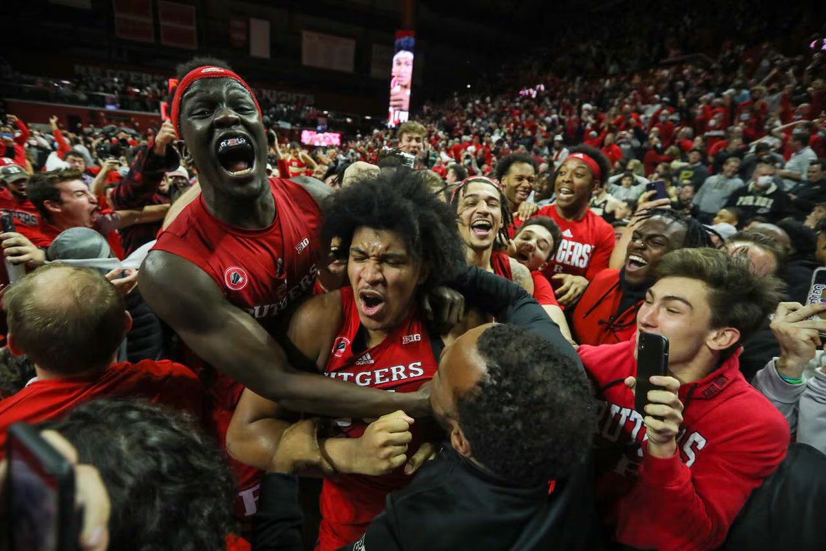 RU Stool tweet media