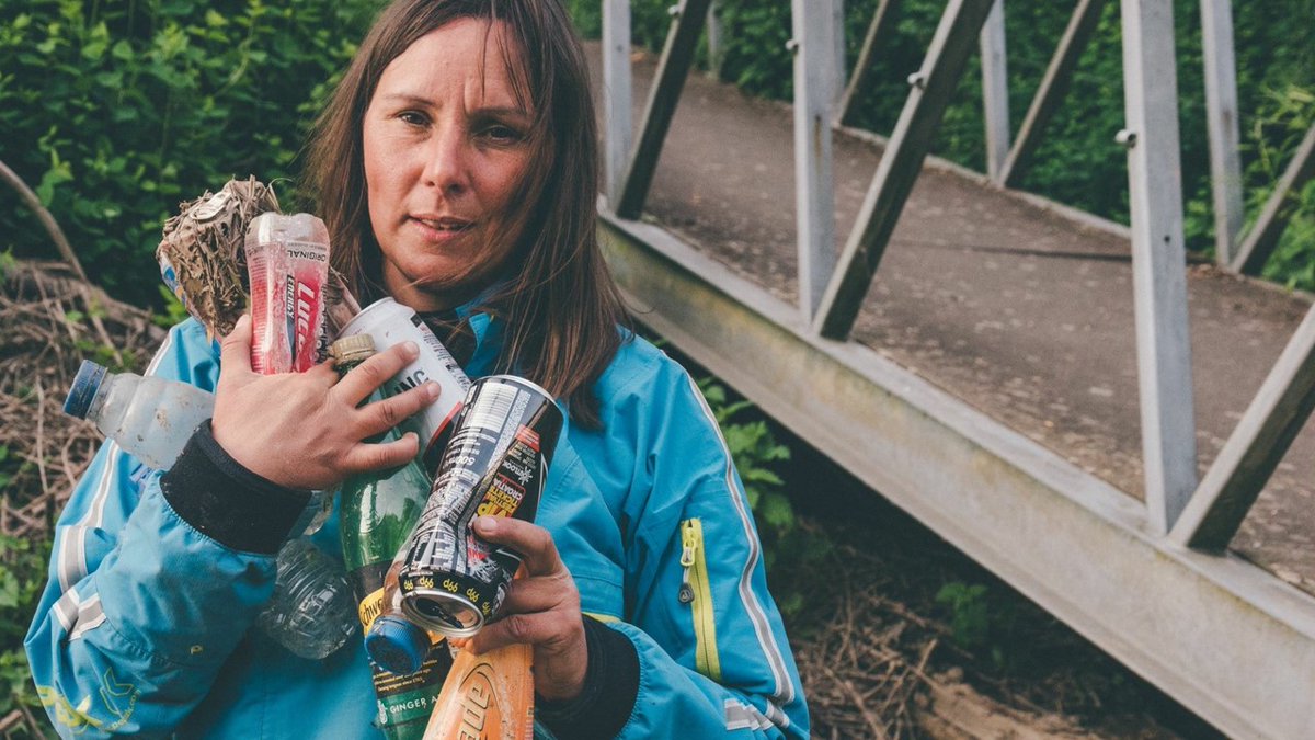 🗓️ICYMI: Introducing a Deposit Return Scheme in Wales. 

📺Rewatch the full session, which includes <a href="/SiannySykes/">Sian Sykes 🏄🏻‍♀️</a> describing the devastating extent of littered drinks containers she saw as she circumnavigated Wales on a stand-up paddle board.

➡️reloopplatform.org/introducing-a-…