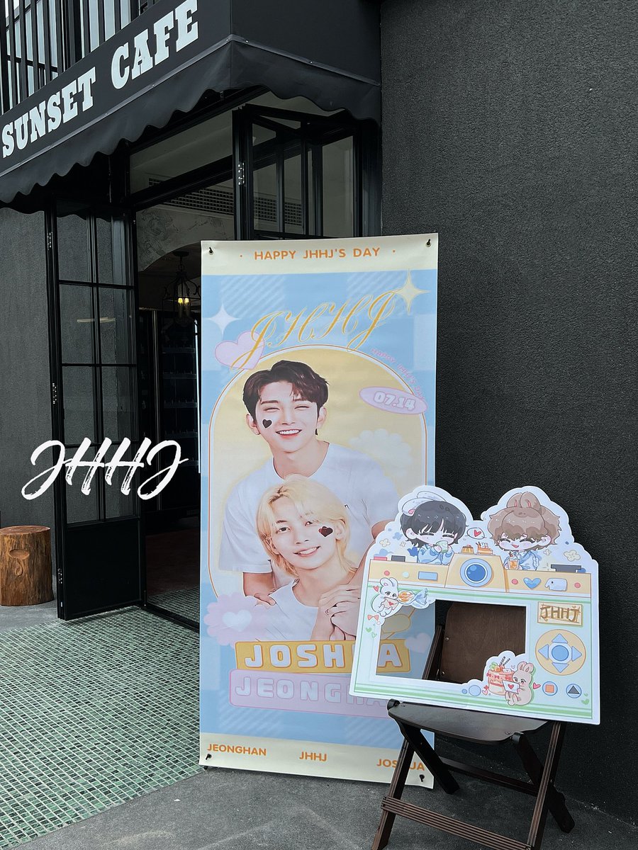 Bramble_0304's tweet photo. #JHHJ #윤홍 #FallingForU
2024.7.14 𝗦𝗨𝗭𝗛𝗢𝗨
🥰 https://t.co/Bzf60N5HoL