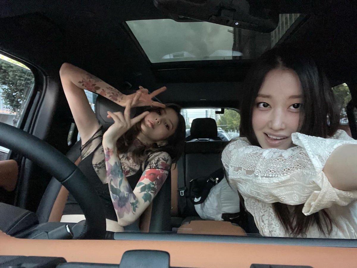 thalyonfilm's tweet photo. han sohee &amp; jeon jongseo https://t.co/3a0H4WBIH0