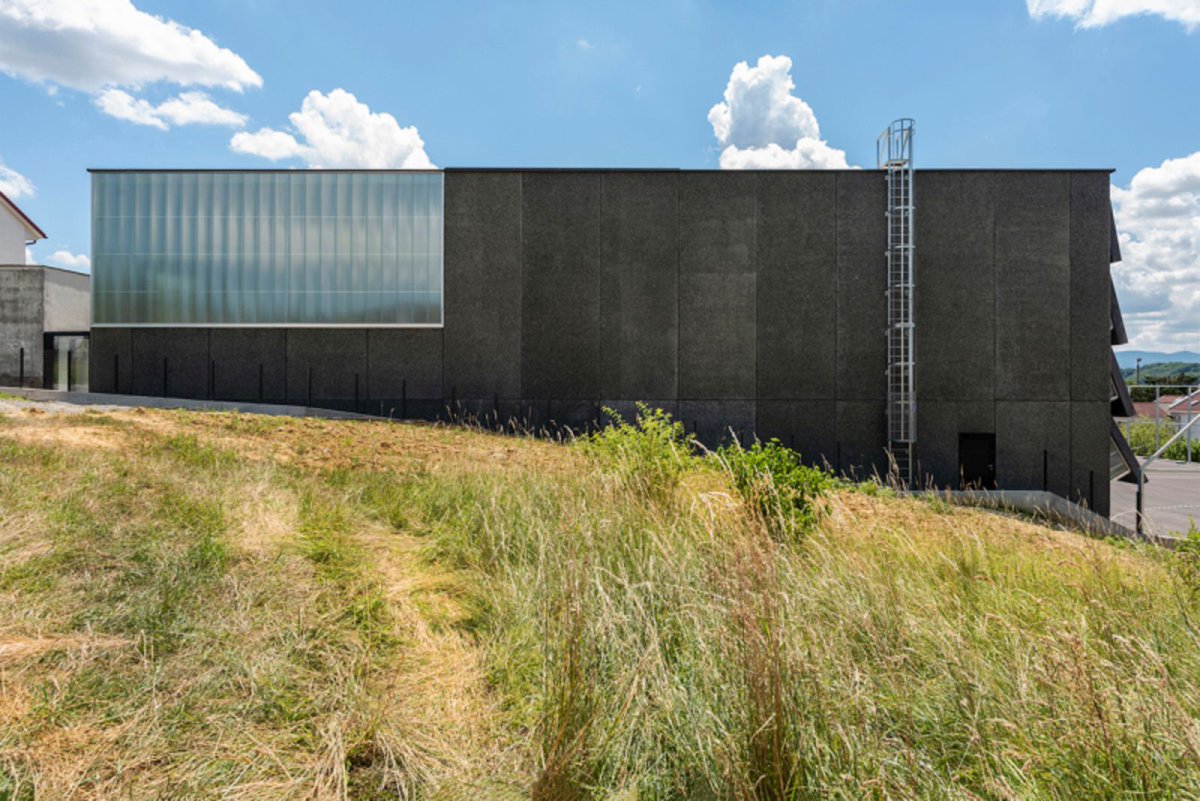 aasarchitecture's tweet image. Zlatar Bistrica Sports Hall by NOP Studio
#architecture #sportcenter @nop.studio tinyurl.com/b3pa8z4s