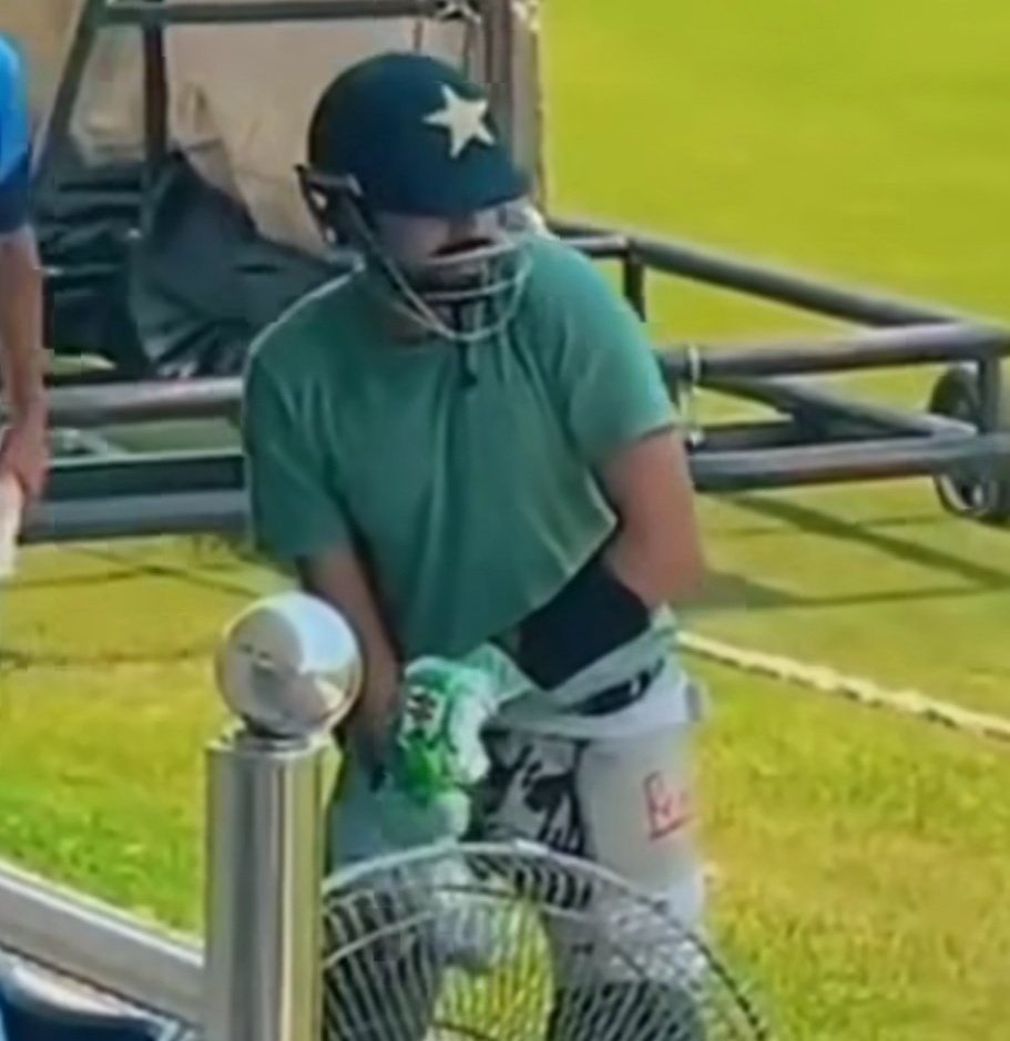 Cricket_istic's tweet photo. HIS DEDICATION >>>>>

#BabarAzam𓃵 #BabarAzam https://t.co/PF3vBtx75W