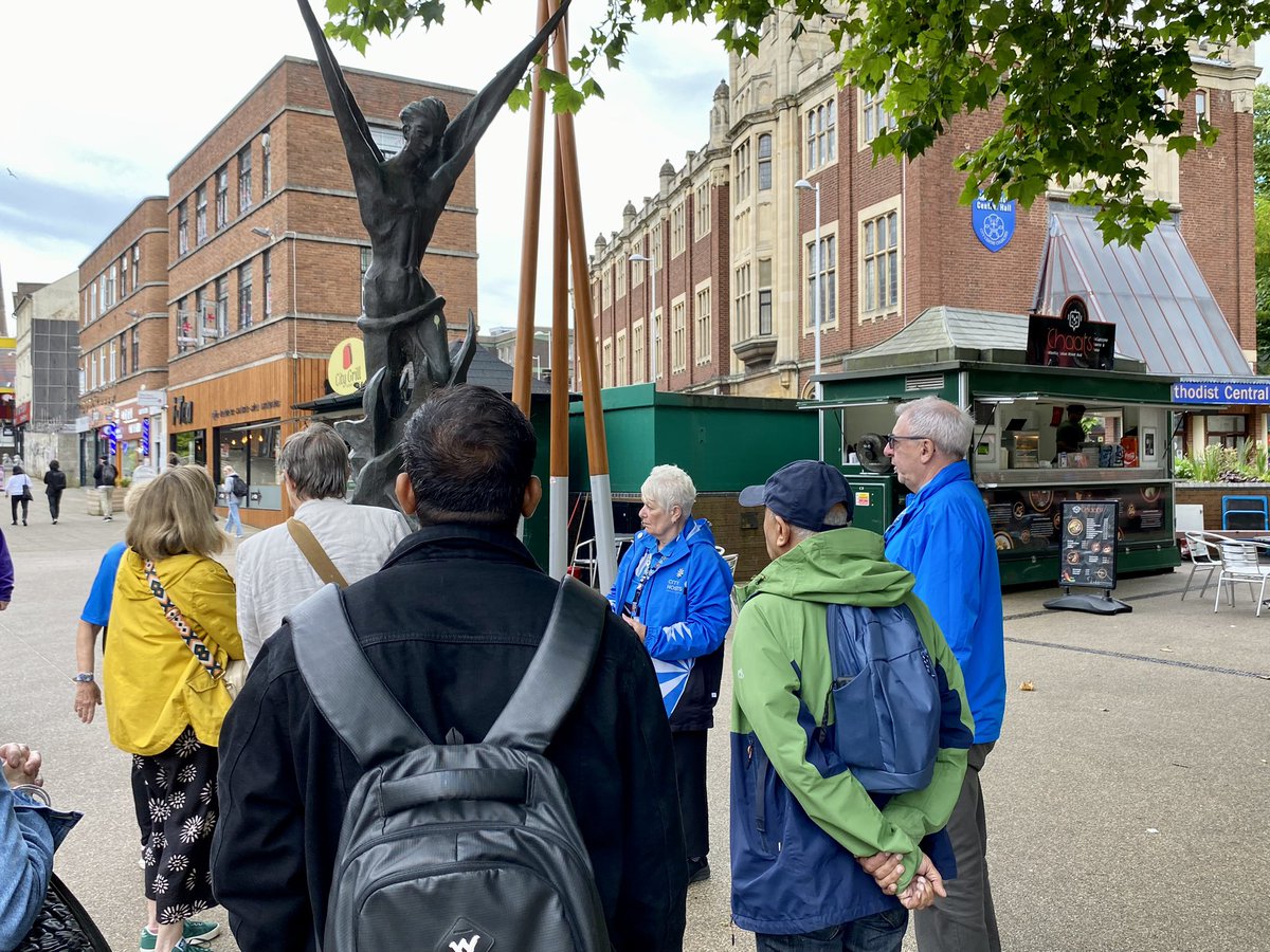 EnV_Coventry's tweet photo. Setting pledges towards the 5 Ways of Well-being, keeping safe against cybercrime & #wellness walk exploring #coventry statues Naiad & Phoenix were all part of our latest #wellbeing #talkandwalk today with our #volunteers https://t.co/p8YKl6OqNU