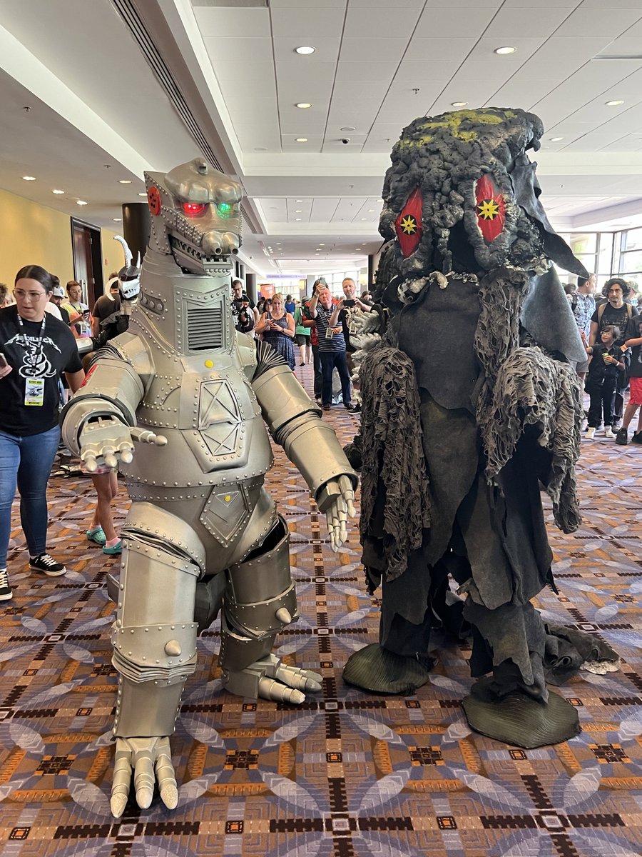 Kai-Zilla (@dr_kaju) on Twitter photo My Mechagodzilla 1974 at G-Fest won Best In Show at the costume contest!
Thanks to <a href="/DojoatGfest/">Dojo Studios</a> and judges <a href="/spankzilla85/">Matt Frank is working on MOTHRA for IDW!!!</a>, @atrhnz, Rie Ota, Toshio Miike and a few others! My Mechagodzilla 1974 at G-Fest won Best In Show at the costume contest!
Thanks to <a href="/DojoatGfest/">Dojo Studios</a> and judges <a href="/spankzilla85/">Matt Frank is working on MOTHRA for IDW!!!</a>, @atrhnz, Rie Ota, Toshio Miike and a few others!
