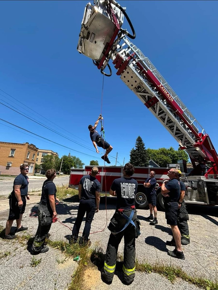 LFD will be conducting technical rope rescue training on Henderson Bridge from today until Wednesday.