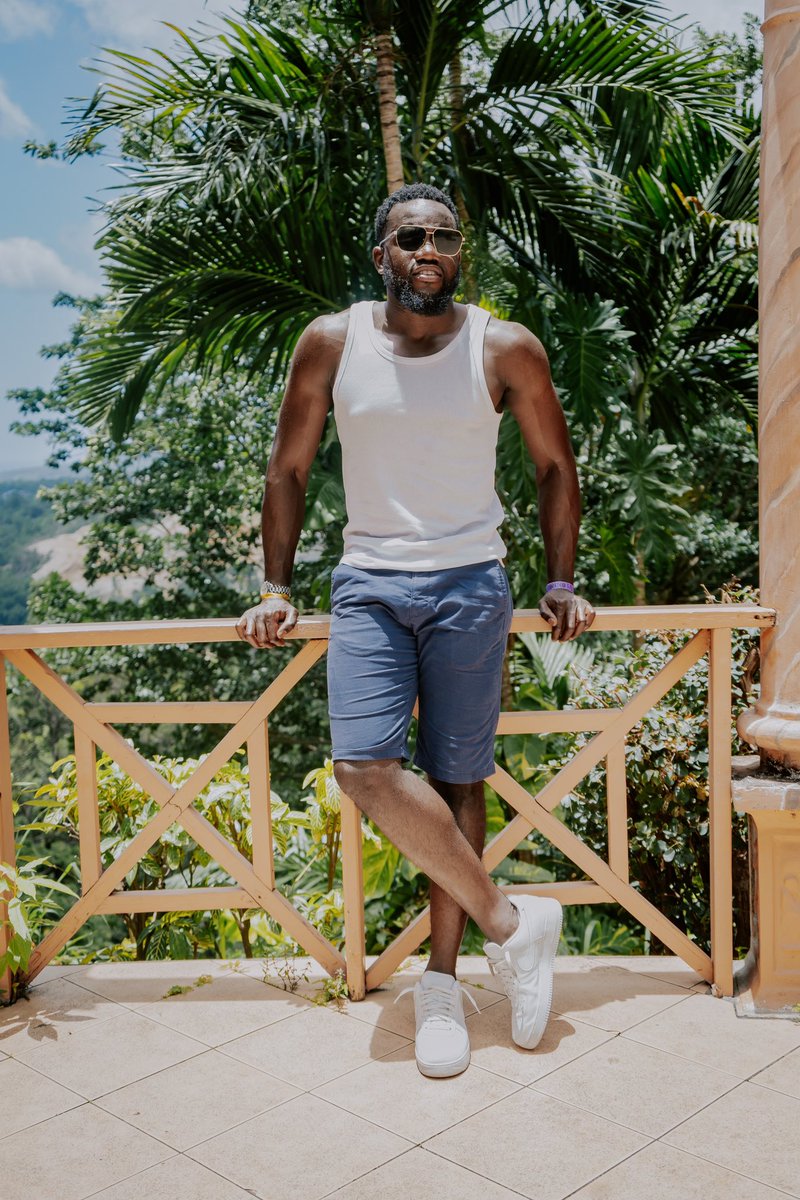 _Darnss's tweet photo. I QUIT. 

Yesterday was much last day at work.. 

I can now spend everyday bulding my business and chasing my PASSION which is helping people to become the best version of themselves. 

Follow my Fitness page @TSMFITNESS_ 

#ONLYRESULTS https://t.co/BJUeKjLBvz