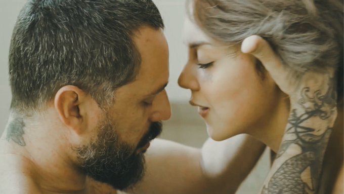 uma sequ&ecirc;ncia de afetos ❤️&zwj;🔥 https://t.co/pXFKtar1lS