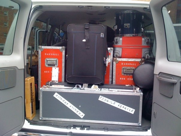 JP_Gomes's tweet photo. @lowtheband "@ivanbicudo was a working man, he used to load that Econoline van." How would you assess his masterpiece from a few years back? https://t.co/isGJOmzofs