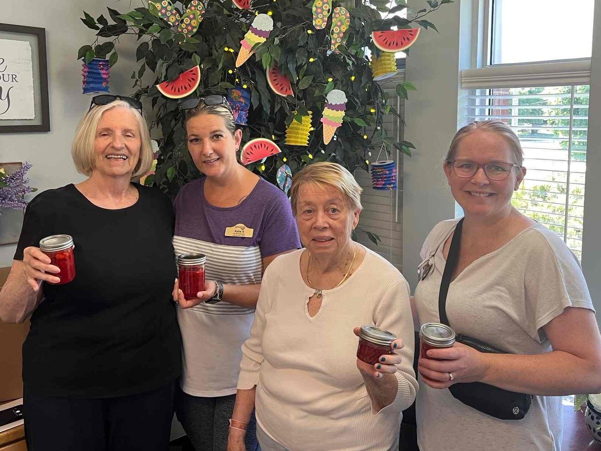 The folks at Victoria Manor have donated an amazing 50 jars of strawberry jam to Women’s Resources where it will be enjoyed by the women and children in our care. Shown are Jessica Wooldridge, Kalie Erby, Shirley Ainsworth and Ann Edwards who dropped off the bounty. Thank you!🍓