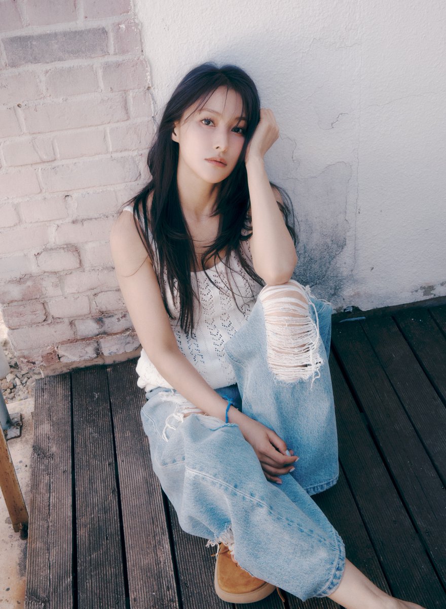 KARAOFFICIAL329's tweet photo. #KARA
Special Digital Single ‘𝐼 𝐷𝑜 𝐼 𝐷𝑜’
CONCEPT PHOTO #3 [𝐁𝐲 𝐌𝐲 𝐒𝐢𝐝𝐞]

🅖🅨🅤🅡🅘

2024.07.24 6PM(KST)

#카라 #KARA
#박규리 #GYURI
#KARA_Comeback
#KARA_IDOIDO #I_DO_I_DO https://t.co/IoO1T24Kax