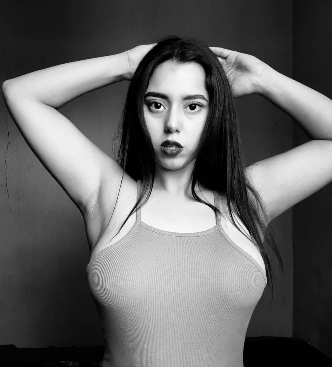 Recomendación, síganla en su OF 

onlyfans.com/less.hernandezz
onlyfans.com/less.hernandezz

#onlyfansmexico #onlyfansgirl