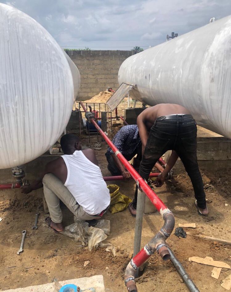 RealKingob's tweet photo. Ready to build your own LPG gas plant and transform your vision into reality? Our expert engineering team ensures precision design and seamless construction. Take the next step towards efficiency and safety today.

Let’s make it happen for you! #EngineeringExcellence #LPG https://t.co/ffRLVQMA5I