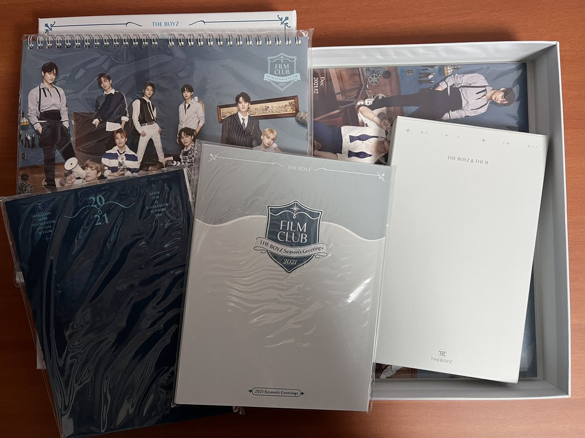 _one_selll's tweet photo. 더보이즈 2021 시즌그리팅 양도
(포카 X)

택포 1.2

THEBOYZ 덥즈 포토카드 상연 이상연 영훈 김영훈 현재 재현 이재현 제이콥 준영 배준영 큐 창민 지창민 뉴 찬희 최찬희 케빈 형서 문형서 주연 이주연 주학년 학년 선우 김선우 에릭 영재 손영재 시그 탁상 달력 다이어리 https://t.co/fj0HgKMZob