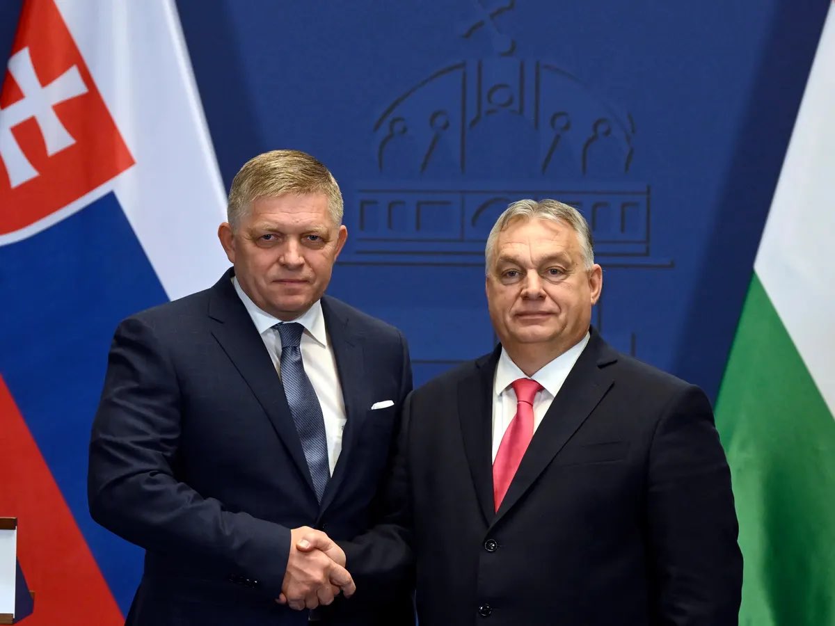 These two are the only EU leaders trying to keep us out of WWIII. 

Do you agree?