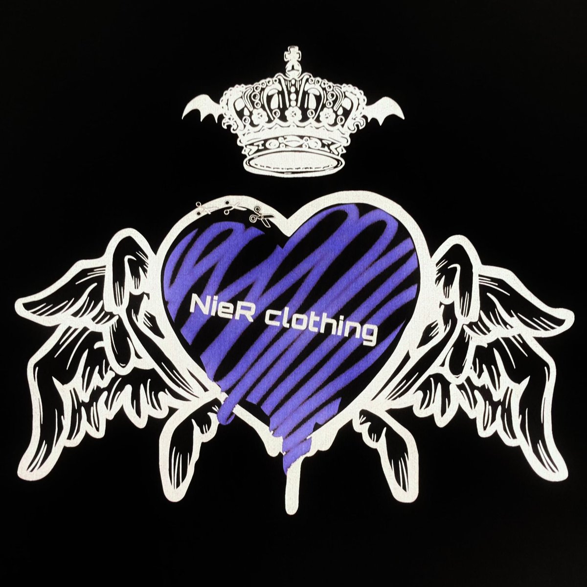 🎁短期プレゼント企画🎁

ANGEL HEART×CROWN DRY CUTSEW
【吸汗速乾×UVカット機能付き】2種類セットで

🎁3名様にプレゼント🎁

◼応募方法
フォロー(<a href="/NieR_tokyo/">NIER CLOTHING</a>) &amp; リポスト
◼締切〆  7月20日24時

ユニセックスアイテムです。

※鍵垢の方も対象内です。

是非ご参加ください🙇‍♂️🙇‍♀️