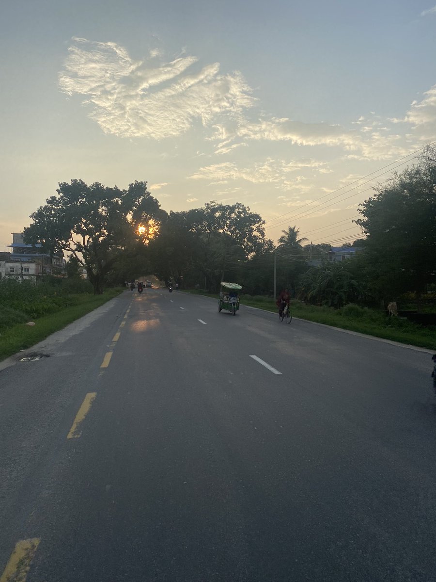 यो बादलमा तिमीलाई नै देख्छु ✨