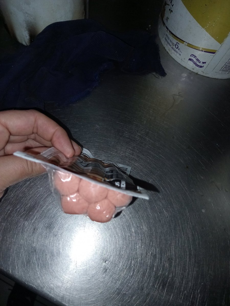 solcitowp's tweet image. Che #Paty me falta una salchicha...
:( y ahora??
#Quickfood