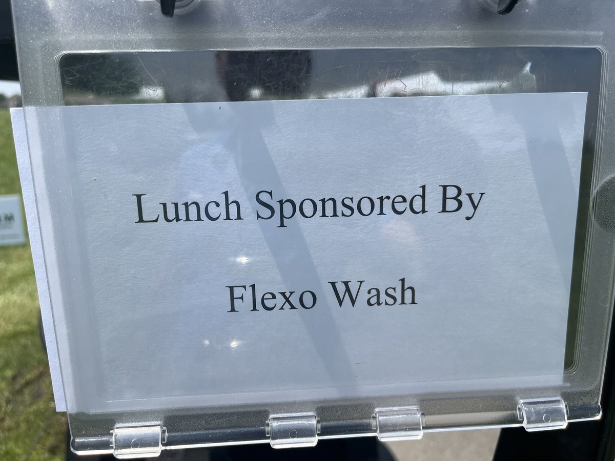 Flexo Wash is proud to be a sponsor of the Annual Midwest Converters Golf Outing.  Always great to catch up with friends in sunny Wisconsin!  Thanks to Neil Surber Interflex Laser Engravers and the Royal St. Patrick's GL team for a great event!