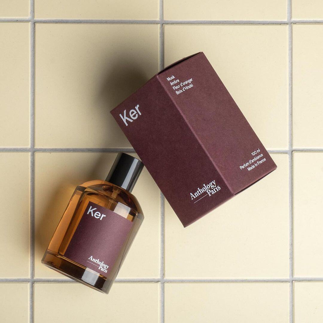 MillcraftPaper's tweet image. @colorplanpapers Claret packaging with matching #ColorplanLabels for Anthology Paris in collaboration with Agence Grace &amp;amp; Aglaé Nicolas, designed by @studioplastac and produced by Alpes Packaging.

#JustAsk #Packaging #Colorplan