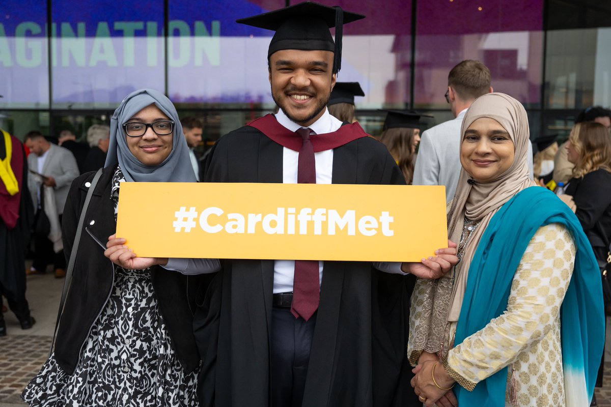 Congratulations to the graduates of Cardiff School of Education &amp; Social Policy who attended today’s ceremony. We loved celebrating with you and being part of your special day 🎓✨