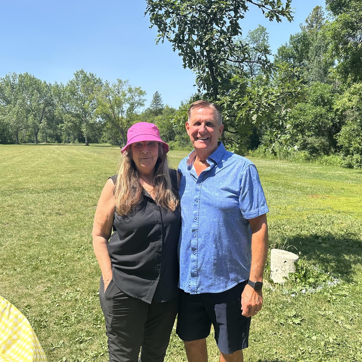 Donna Monkhouse, Executive Director of ARLA and David Hopkyns VP Affinity Credit Solutions, attending the ARLA annual Membership BBQ.