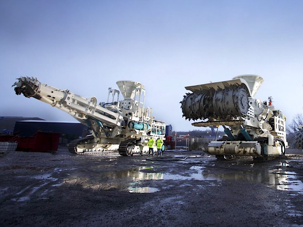 On y est. L'ouverture, ou non, des océans à l'industrie minière peut se décider dans les deux prochaines semaines.

Empêcher l'exploitation minière des fonds marins est un combat crucial, et on peut le gagner !

Explications 🧶⬇️