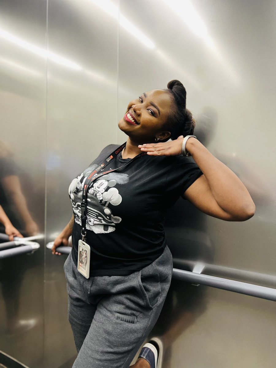 choiceradio_ke's tweet photo. Always a good time here in the #ChoiceDriveThrough🤗 @lady_Mathai https://t.co/dtxgKsCDwU