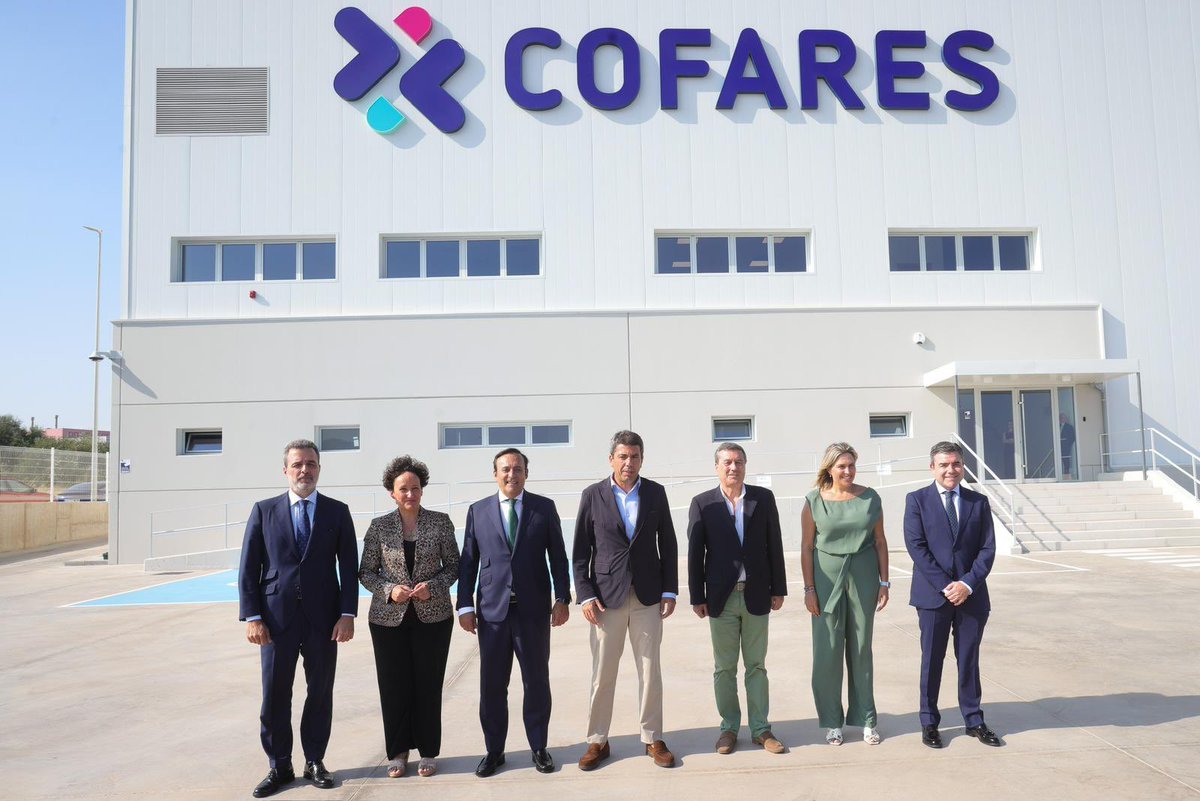 Hoy estamos de enhorabuena con la inauguración de la Plataforma logística farmacéutica de <a href="/Cofares/">Cofares</a> en Onda, Castellón. 

El centro está preparado para almacenar más de 27.000 referencias, con un robot automático y 8 estaciones de preparación de pedidos, así como con capacidad de