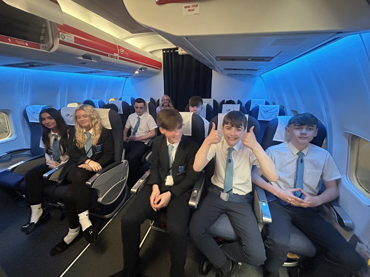 Fly Me tweet media