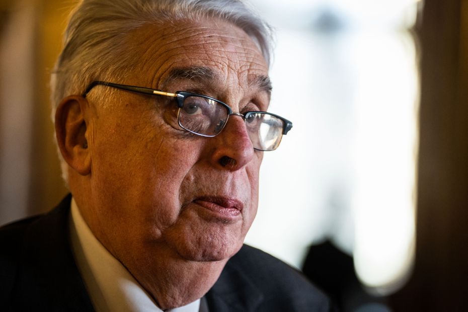 F3Centre's tweet photo. ENTRETIEN. « Il va falloir que la gauche ait le sens de l'ouverture et accepte de discuter de son programme sinon elle est condamnée à être vulnérable » estime Jean-Pierre Sueur: Ancien député socialiste, figure de la gauche au Sénat, maire d'Orléans et… https://t.co/HFA4KTP0gq https://t.co/fcoADBbQXv