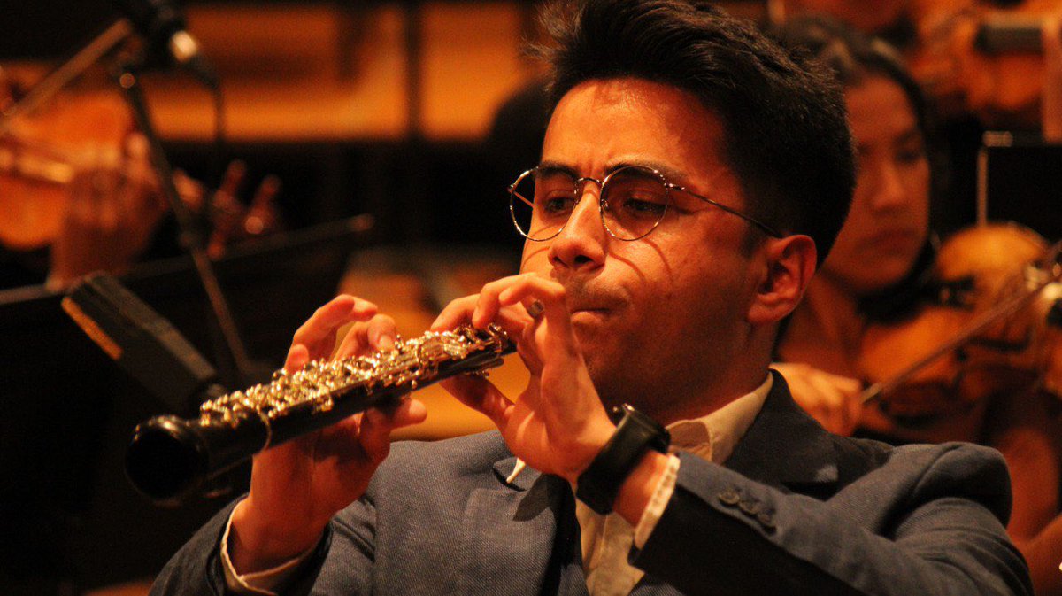 teresacarreno's tweet photo. Contamos con la participación del talentoso solista Andrés Córdova, quien nos cautivó con el Concierto para Oboe y Orquesta en Re Mayor Op. 144 de Richard Strauss. Fue una tarde mágica para todos🎶✨

#concierto #musicaclasica #orquesta #teatroteresacarreno https://t.co/5rKyhR2RQe