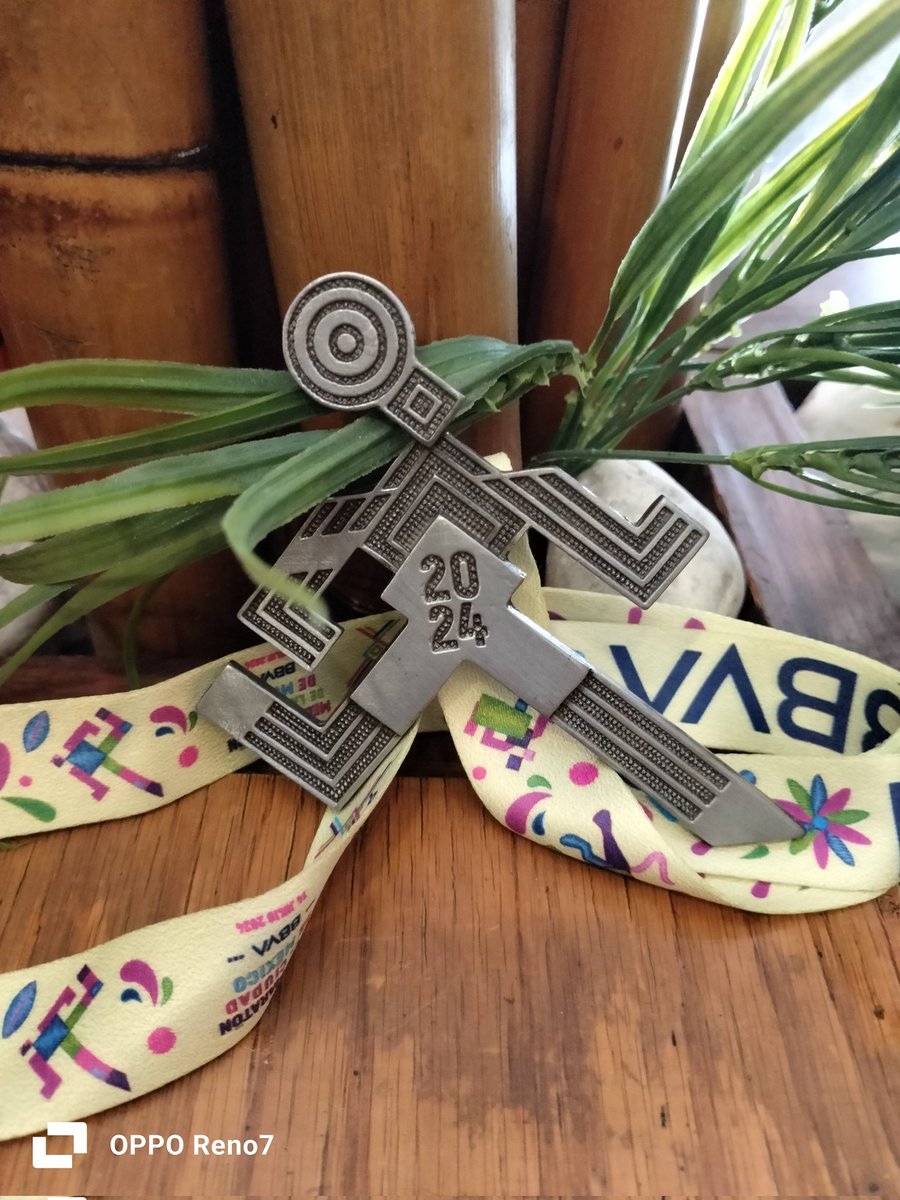 JessLiceaPrez2's tweet photo. #MedalMonday
#21KCDMX https://t.co/eEsb0ECn9k
