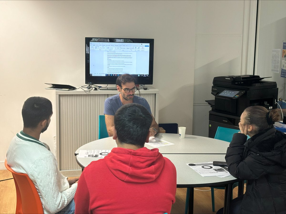 Prérecrutement pour 2 session

📅 17/07 @ Léon Montparnasse, 82 bis Bd du Montparnasse, 75014 Paris
📅 18/07 @ Hippopotamus Montparnasse, 68 Bd du Montparnasse, 75014 Paris
🕤 9h30 - 11h30

👉 14 postes en alternance :

Commis cuisine 👩‍🍳
Commis salle 🧑‍🍽️
Assistant manager 🧑‍💼