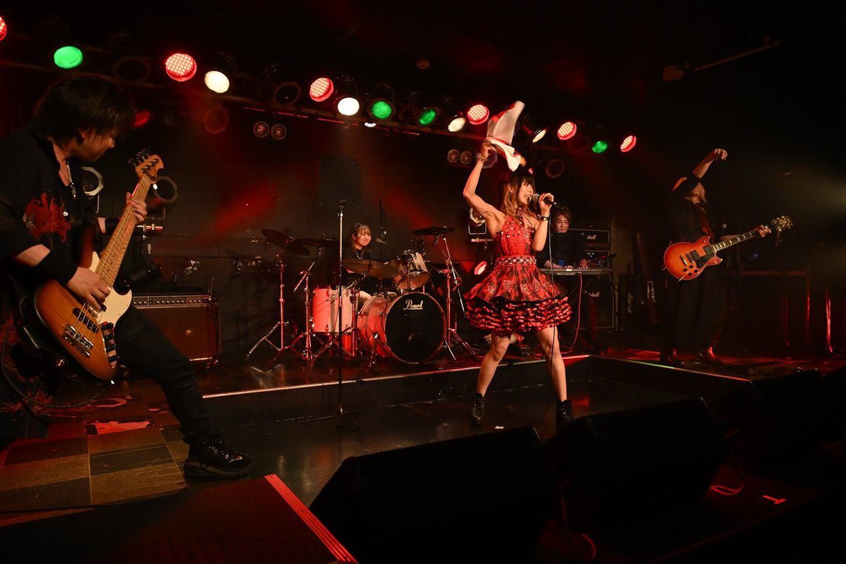 seiji_sadowsky's tweet photo. MIRAI DRIVE最高でした

このメンバーでステージに立てた事を誇りに思います☺️👍

紅城さん、ちゃぺさんイベント運営本当お疲れ様でした🙇

次回、7.29川崎CLUB  CITTA

このメンバーと一緒に演奏できる時間を大切に最高の演奏を届けます🎸

✨ちゃぺの呼吸、酒の型✨

白玉さん今日も写真サンキュね https://t.co/a8GjrTI0oO