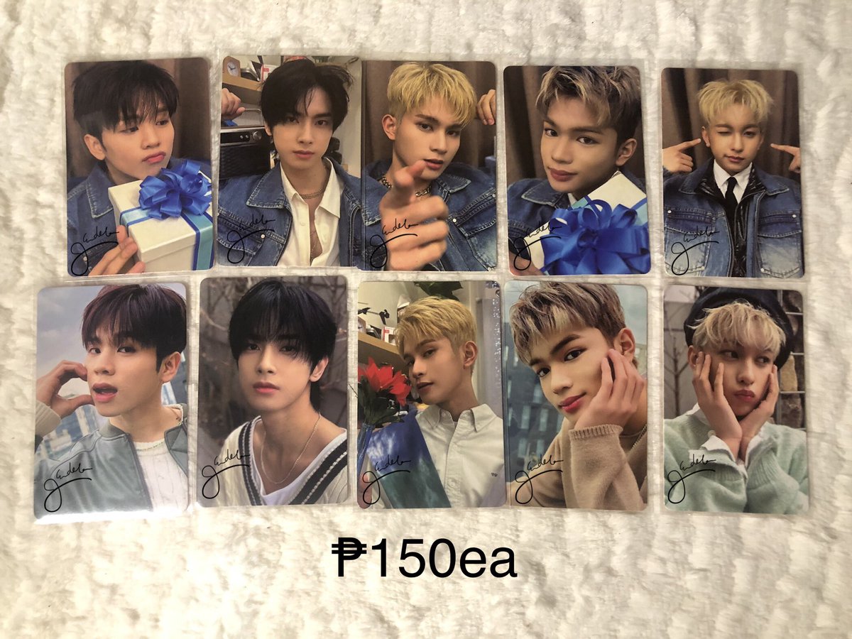 reysterific_'s tweet photo. Hello I’m selling this po baka interested po kayo, badly need money lang po to pay bills po sa bahay. 

DM me if interested po kayo, thank you! https://t.co/pViqicOQVV