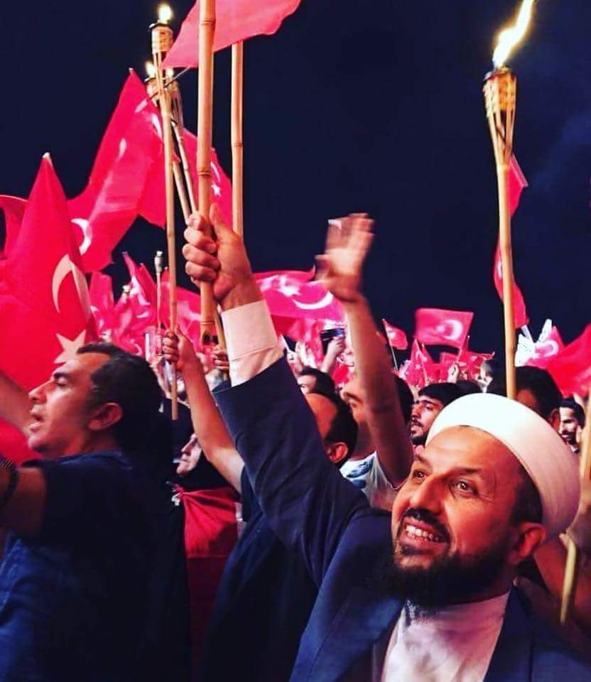 neyikaybettik's tweet photo. Seni de unutmadık güzel insan. https://t.co/M3QVIJW51g