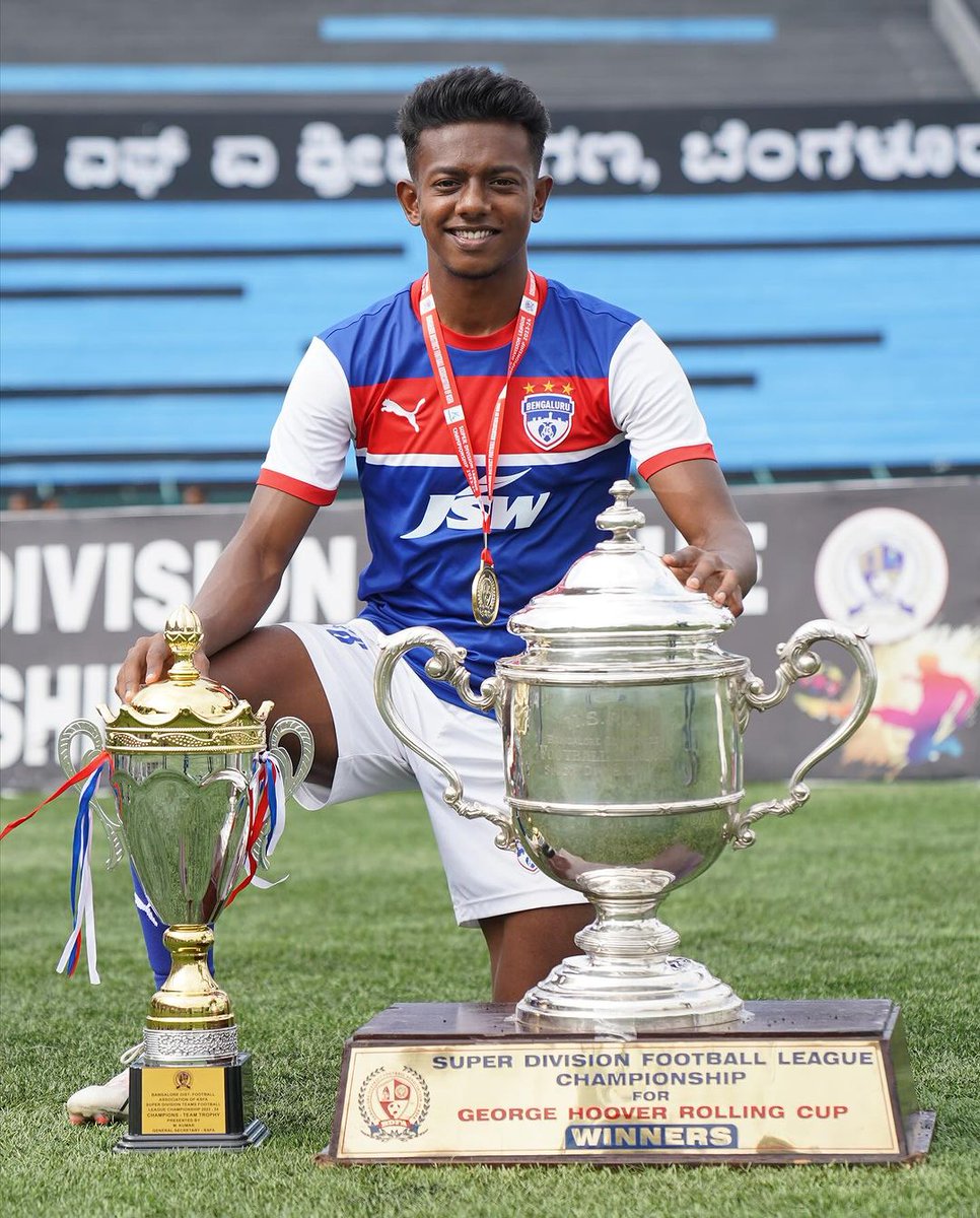 NeufcWorld's tweet image. Transfer Update🚨: Northeast United FC has signed another bfc reserve player Ankith Padhu.. The 22 year old Forward has already joined NEUFC pre-season camp for the coming season

#NortheastUnitedFC #NEUFC #TransferUpdate #AnkithPadhu