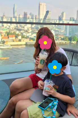 天気が良かったので景色の良いカフェで家族とのんびとりした休日を過ごしました。といっても毎日が休日ですが(笑)

よくリタイア生活は鬱になるとか言いますが積極的に活動していたら全然飽きませんね。