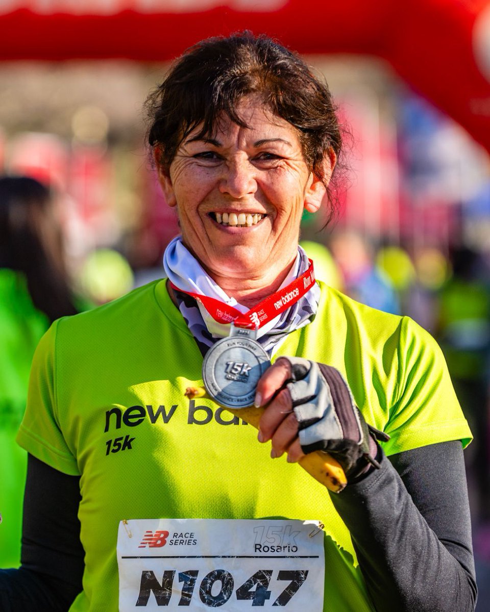 pensaencorrer's tweet photo. ¡Medal Monday modo NB15k Rosario!🥇
¡Lo lograste!
Felicitaciones a todos los runners y gracias por vivir la experiencia NB15K Rosario.
Los esperamos en los NB15K Buenos Aires ⚡ y en nuestra experiencia New Balance All Terrain Tandil 🏔️.
#NBRaceSeries #NBTrail #MedalMonday https://t.co/kHn1v6McK0