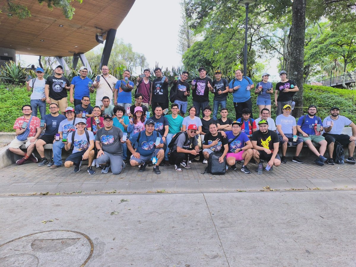 PoGoSV's tweet photo. Entrenadores !!

Tuvimos un fin de semana lleno de incursiones y muchos Pokémon shiny!!

Pero lo más importante son los amigos que hicimos en el camino!!

Nos vemos en el siguiente evento!!
@ParqueCuscatlan 
@PokemonGoAppLA https://t.co/fuUzS5EIQF