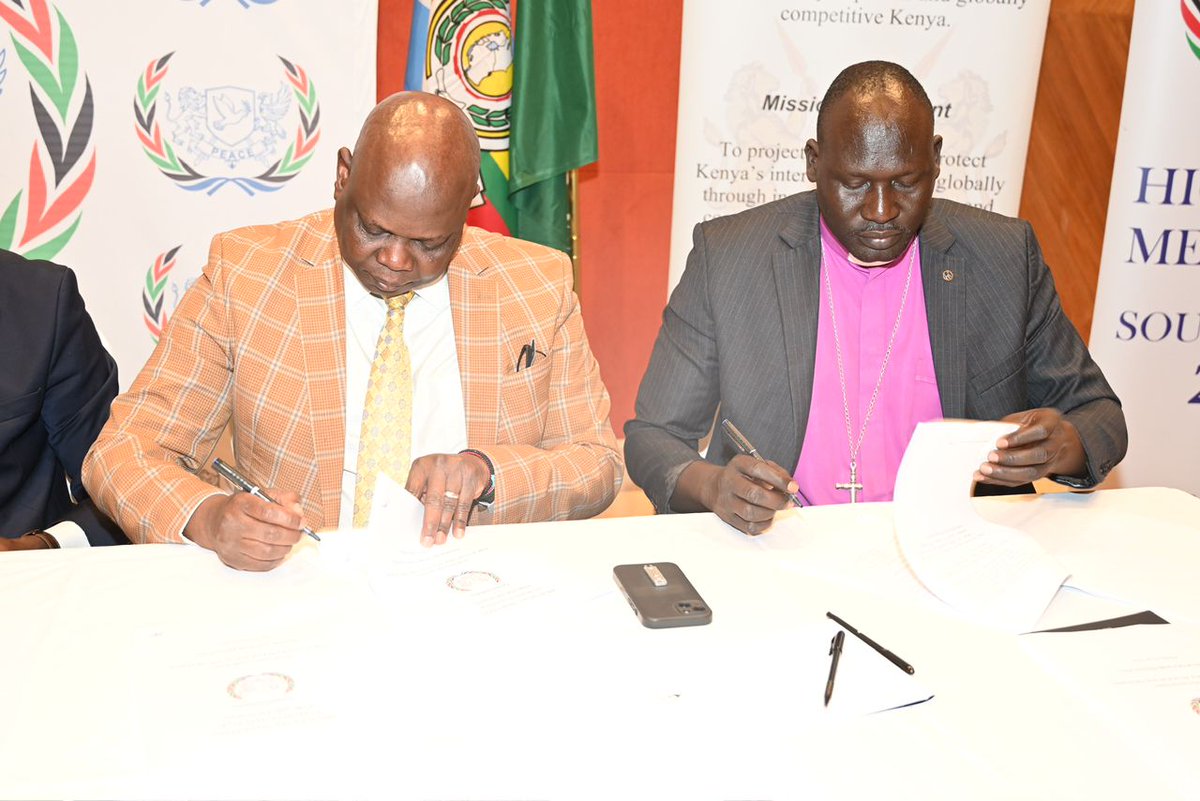 RadioMiraya's tweet photo. The South Sudan government, holdout groups, and other stakeholders have reached an agreement on eight protocols today, which have been part of the negotiations in the peace process in Nairobi, Kenya.
The parties signed the Tumaini Consensus for Sustainable Peace in South Sudan. https://t.co/B7ODTuSQmI