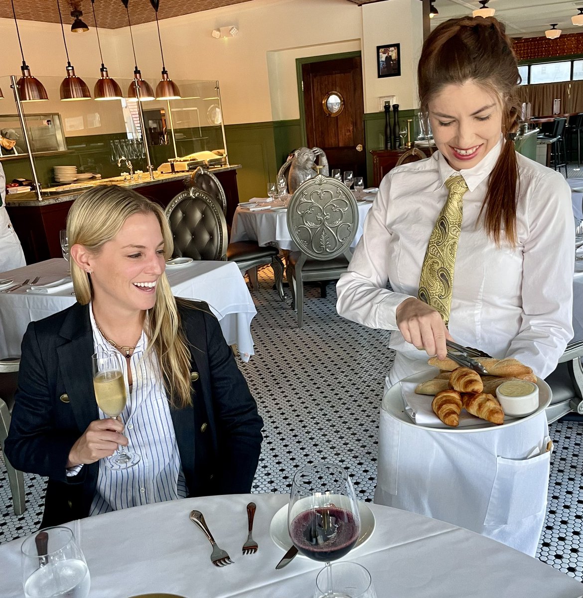 eatinglasvegas's tweet photo. Croissants and Champagne get @ashtheattorney more excited than an attack monkey in a banana 🍌 factory. 
#MisterB 🐒
#IYKYK 
#MaeDalys 🥩
#DTLV
🥐🥂🤗
@EatTalkRepeat https://t.co/PHBk7ykeDh