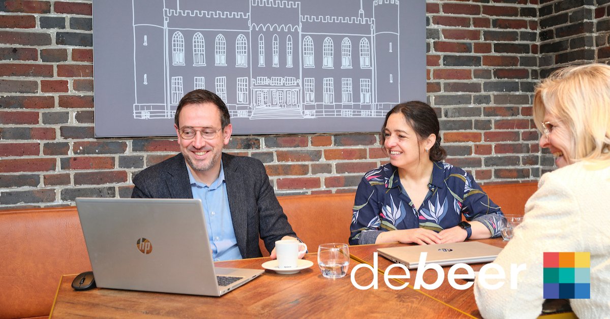 Bij De Beer combineren we professionele uitdaging en passie voor het vak met een persoonlijke werkomgeving waar het draait om mensen.

Samen creëren we de beste werksituatie, want wie lekker in zijn vel zit, presteert beter en haalt het beste uit zichzelf en anderen. 🌱

#DeBeer